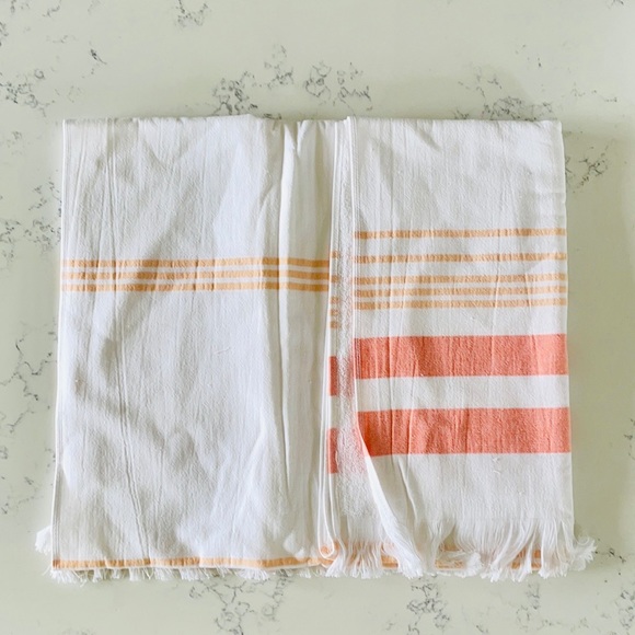 AVEDA Beach Towel - Picture 4 of 14